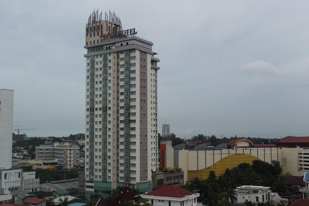 The Bcc Hotel & Residence Batam Exterior photo